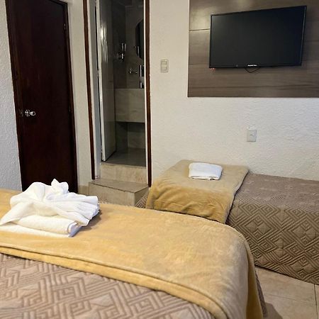 Hotel Lujan ปีรีอาโปลิส ภายนอก รูปภาพ