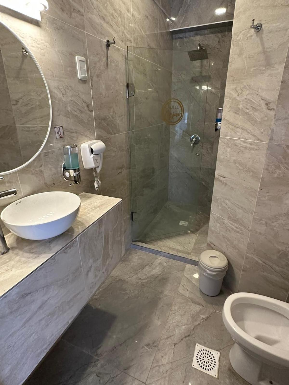Hotel Lujan ปีรีอาโปลิส ภายนอก รูปภาพ
