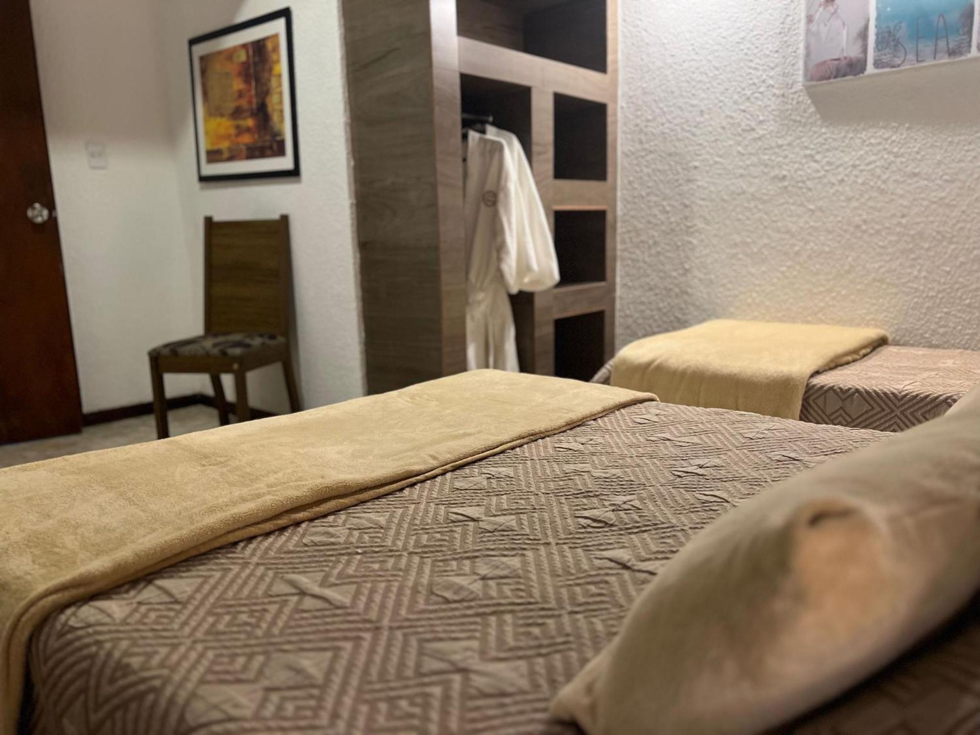 Hotel Lujan ปีรีอาโปลิส ภายนอก รูปภาพ
